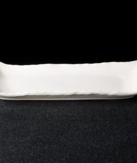 Irregular Crinkle Edged Rectangle Plate